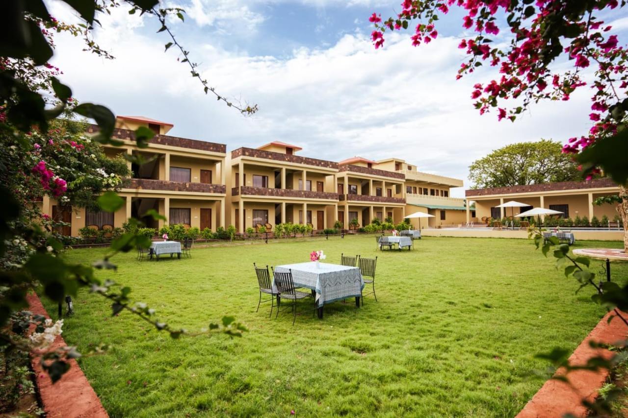 Rajbagh By Aaryam Hotel Sawai Madhopur Buitenkant foto